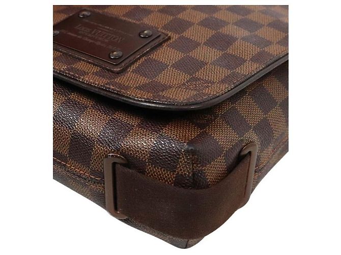 Louis Vuitton Damier Ebene Brooklyn Crossbody - vista 5