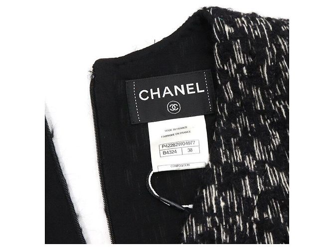 Chanel Abito in lana tweed nero da donna - vista 5