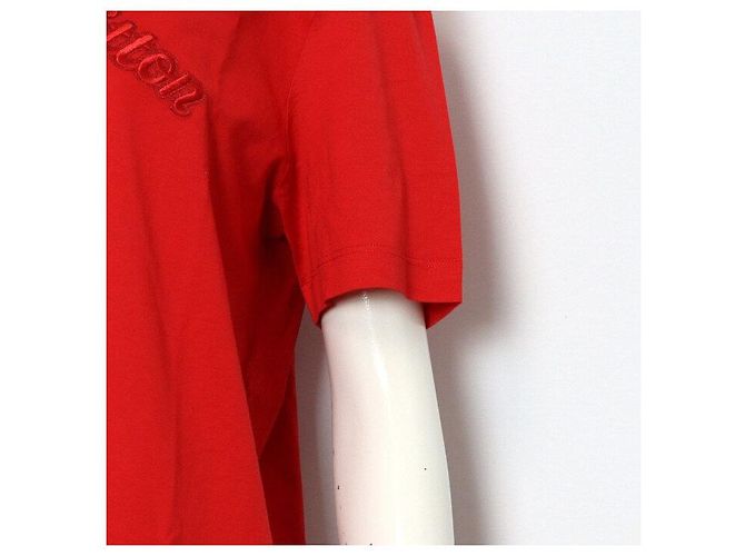 Louis Vuitton T-Shirt für Damen mit rotem besticktem Logo - Ansicht 3