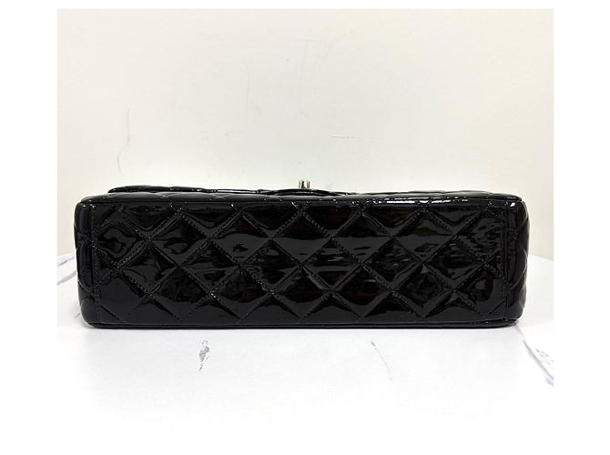 Chanel Borsa a spalla classica in pelle verniciata tono argento Nero - vista 12