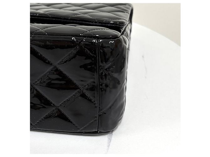 Chanel Borsa a spalla classica in pelle verniciata tono argento Nero - vista 14
