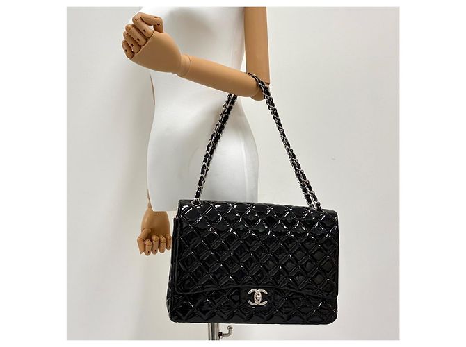 Chanel Borsa a spalla classica in pelle verniciata tono argento Nero - vista 4