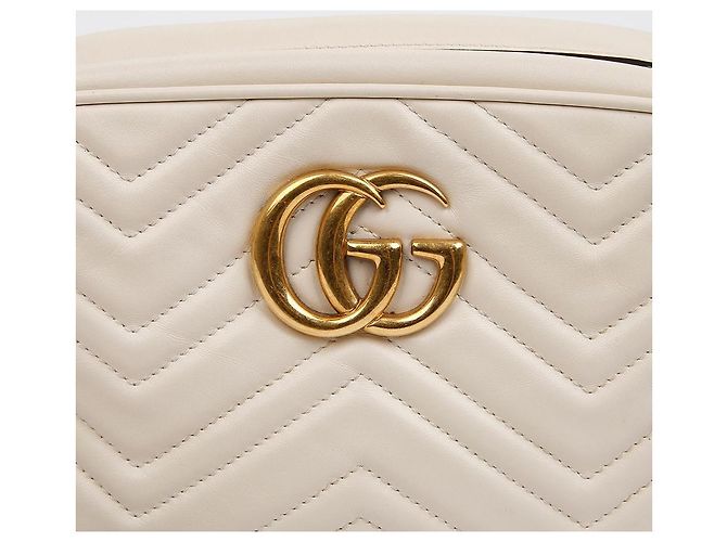 Gucci Borsa a tracolla Small Matelassé in pelle GG Marmont White Bianco - vista 4