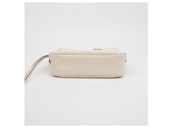 Gucci Borsa a tracolla Small Matelassé in pelle GG Marmont White Bianco - vista 8