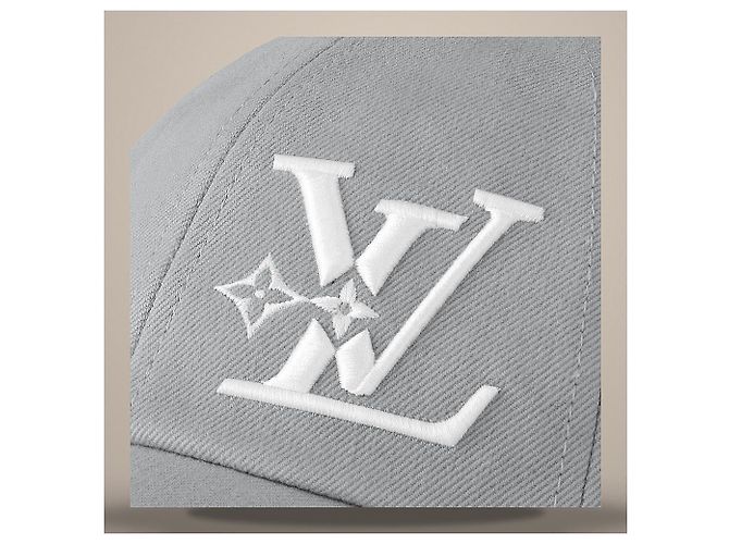 Louis Vuitton Cappello Grigio Chiaro Marrone - vista 4