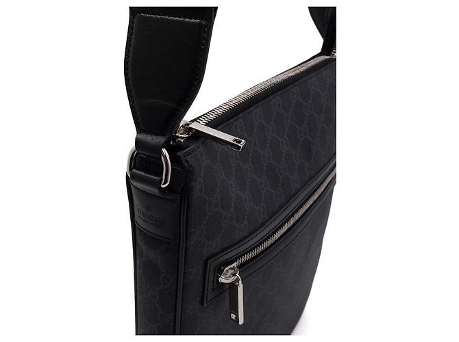 Gucci GG Canvas Messenger Bag Crossbody in Schwarz - Ansicht 8
