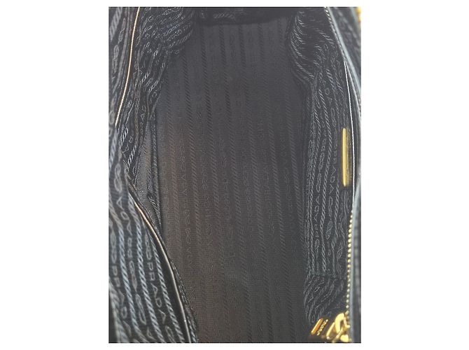 Prada Borsa Tote in nylon e pelle Saffiano Nero - vista 16