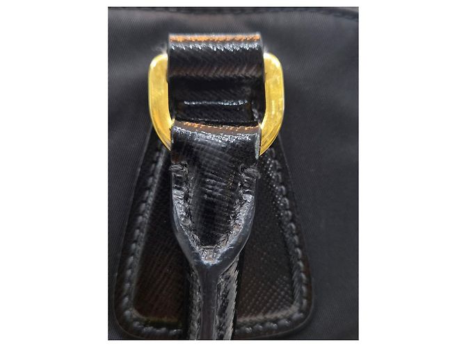 Prada Borsa Tote in nylon e pelle Saffiano Nero - vista 24