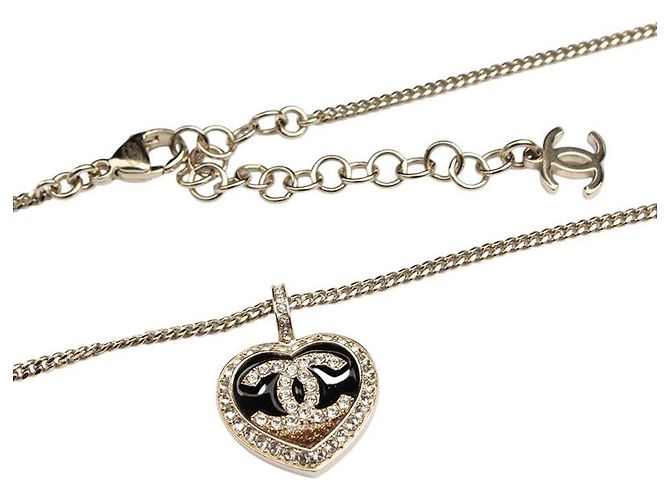 Chanel Collana con ciondolo a cuore oro champagne D'oro - vista 3