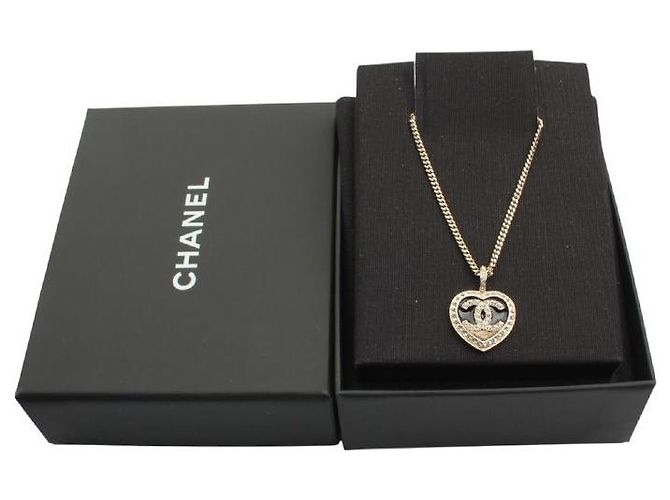 Chanel Collana con ciondolo a cuore oro champagne D'oro - vista 4
