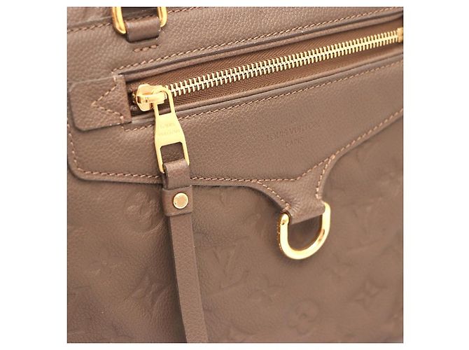 Louis Vuitton Borsa a mano e a tracolla Monogram Empreinte Lumineuses PM Marrone - vista 16