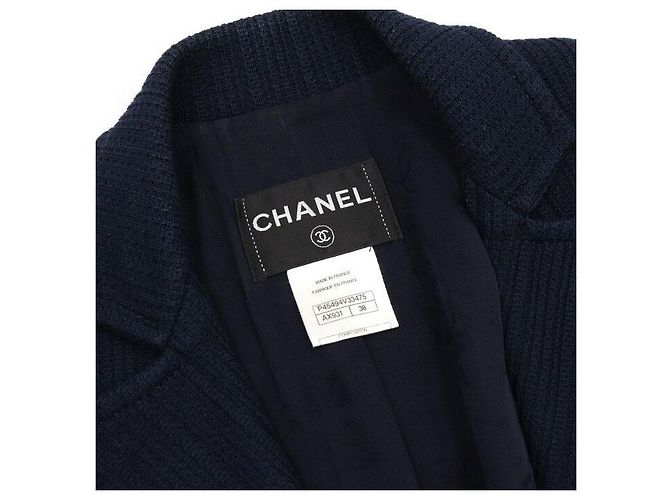 Chanel Navy Baumwolle CC Button Damen-Jacke und Rock Set
Navy Baumwolle CC Button Damen-Jacke
Navy Baumwolle CC Button Damen-Rock Blau - Ansicht 4