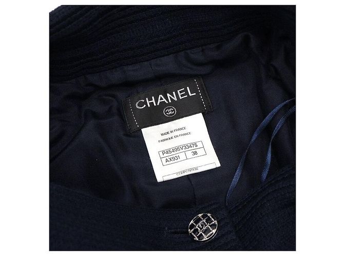 Chanel Navy Baumwolle CC Button Damen-Jacke und Rock Set
Navy Baumwolle CC Button Damen-Jacke
Navy Baumwolle CC Button Damen-Rock Blau - Ansicht 7