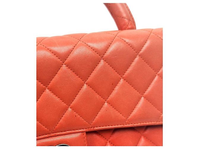 Chanel Gesteppte Top-Handle Tote Bag aus Lammleder in Orange - Ansicht 11