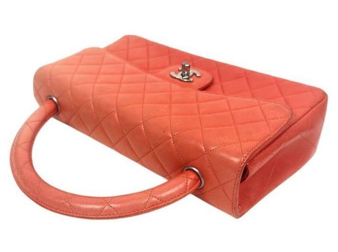 Chanel Gesteppte Top-Handle Tote Bag aus Lammleder in Orange - Ansicht 8