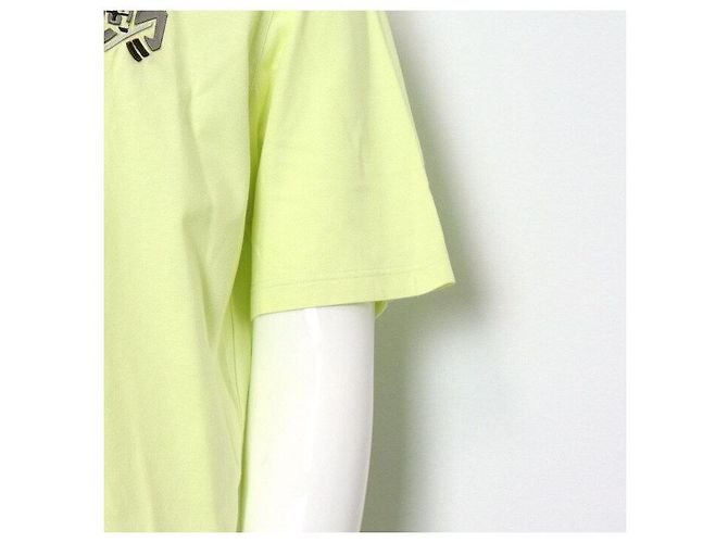 Hermès Gelbes Kurzarm-T-Shirt für Herren aus Leder mit Mini-Patch - Ansicht 3
