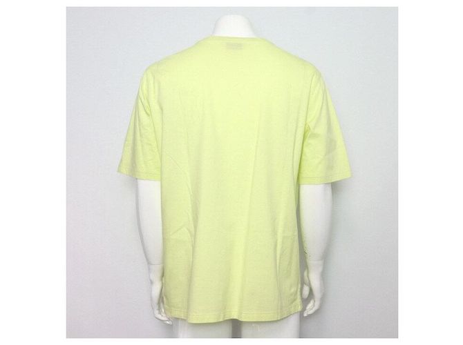 Hermès Gelbes Kurzarm-T-Shirt für Herren aus Leder mit Mini-Patch - Ansicht 4