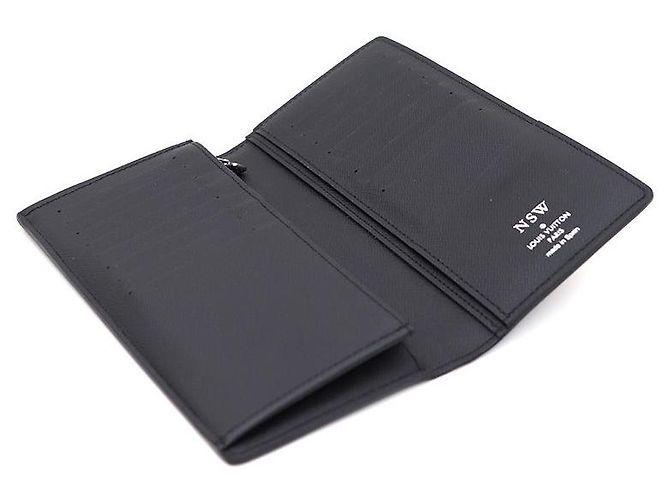 Louis Vuitton Damier Graphite Brazza Wallet Black - view 5