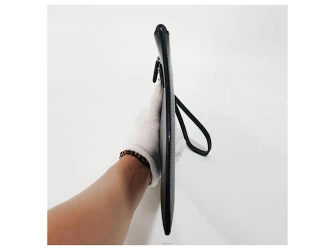 Prada Clutch mit Triangle-Logo Schwarz - Ansicht 3