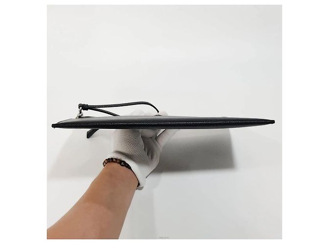 Prada Clutch mit Triangle-Logo Schwarz - Ansicht 6