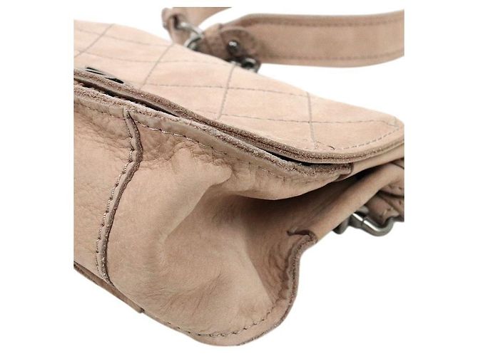 Chanel Borsa a tracolla matelassé con patta in camoscio beige Marrone - vista 5