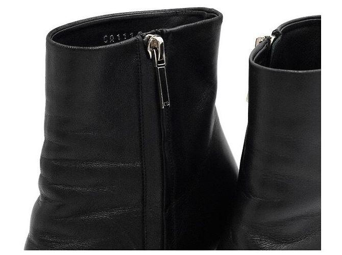 Dior Stivaletti da donna in pelle nera con logo CD argento - vista 6