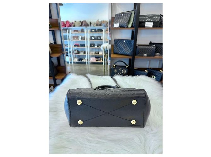 Louis Vuitton Montagne BB Empreinte Black Nero - vista 11