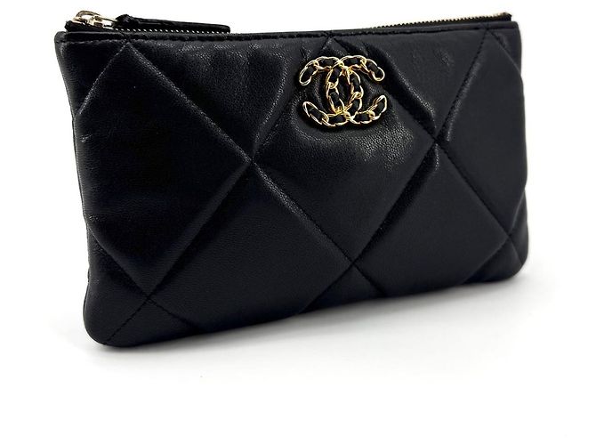 Chanel Pouch Small Preto - vista 3