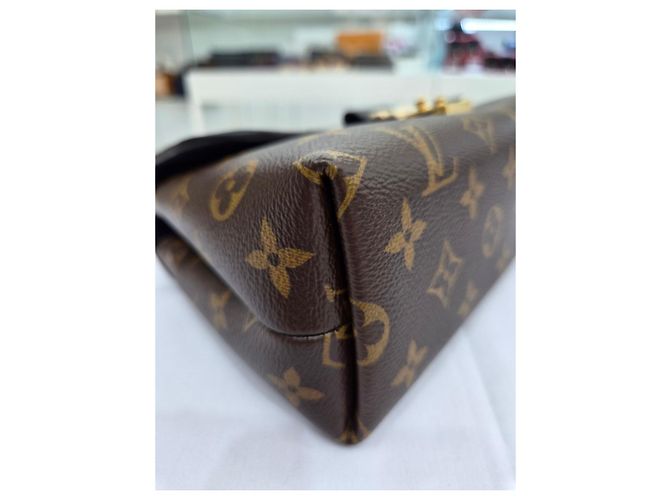 Louis Vuitton Borsa a tracolla Tote Madeleine BB con catena Marrone - Ansicht 18