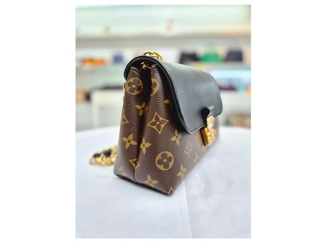 Louis Vuitton Borsa a tracolla Tote Madeleine BB con catena Marrone - Ansicht 5