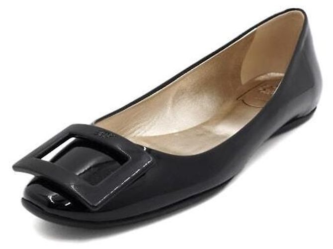 Roger Vivier Scarpe basse in vernice nera Nero - vista 2