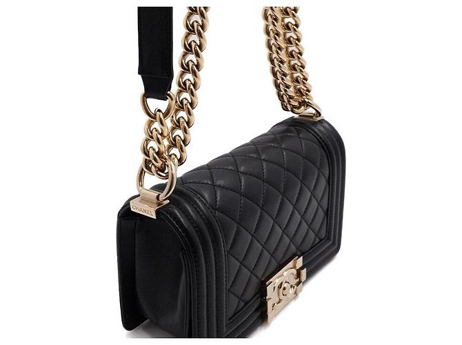 Chanel Borsa a tracolla e crossbody Boy Small in pelle d'agnello con catena dorata Nero - vista 10