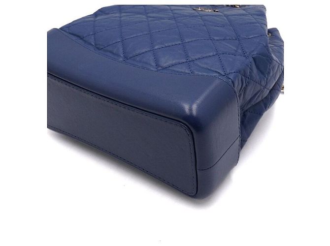 Chanel Zaino Gabrielle Medium in vitello blu scuro - vista 7