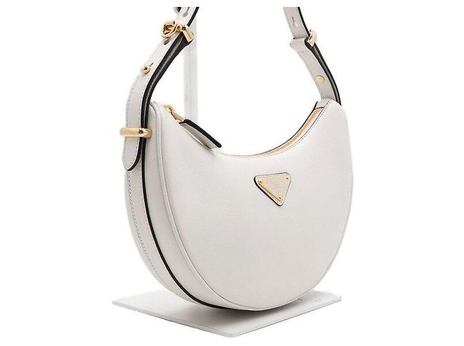 Prada Borsa Tote e Borsa a Tracolla e Spalla in Pelle Bianca Arke con Logo Triangolo Dorato - vista 3