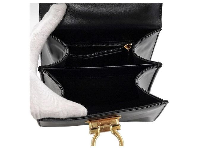 Salvatore Ferragamo Black Gancini Iconic Top Handle Small Kelly Bag - Ansicht 5