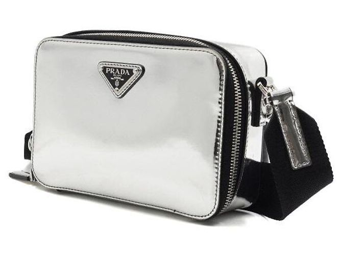 Prada Borsa a spalla e borsa a tracolla unisex in argento spazzolato - vista 2