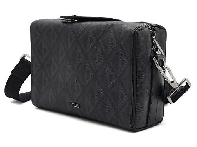 Dior Borsa a tracolla e crossbody Ringo da uomo in canvas CD Diamond nero - vista 2