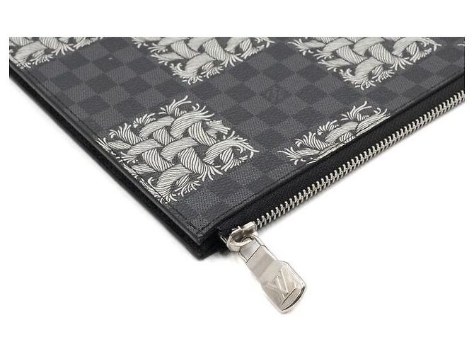 Louis Vuitton Borsa a pochette Christopher Nemeth GM Damier Graphite Nero - vista 7