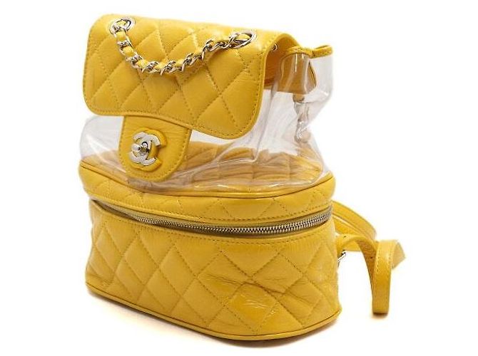 Chanel Gesteppter Damenrucksack aus PVC mit Klappe - Ansicht 2