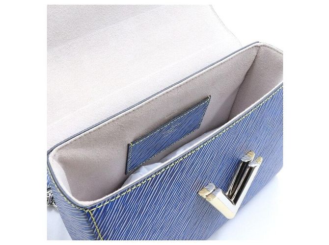Louis Vuitton Borsa a tracolla e crossbody Denim Twist MM Silver Chain Blu - vista 5
