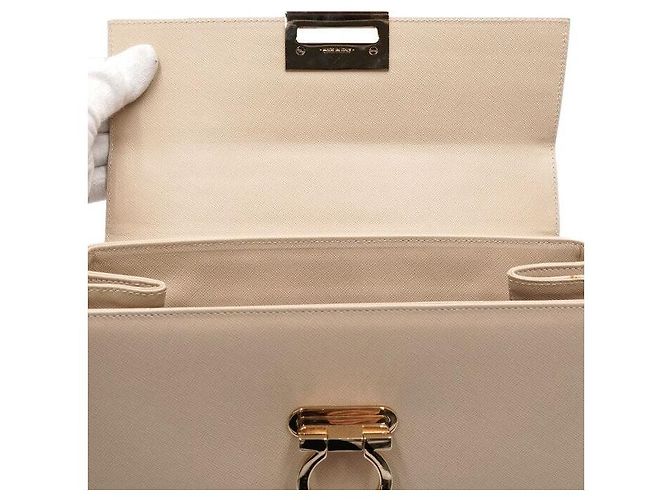 Salvatore Ferragamo Borsa Tote e Borsa a Tracolla Classic Kelly Beige con Logo Gancini Dorato Marrone - vista 7