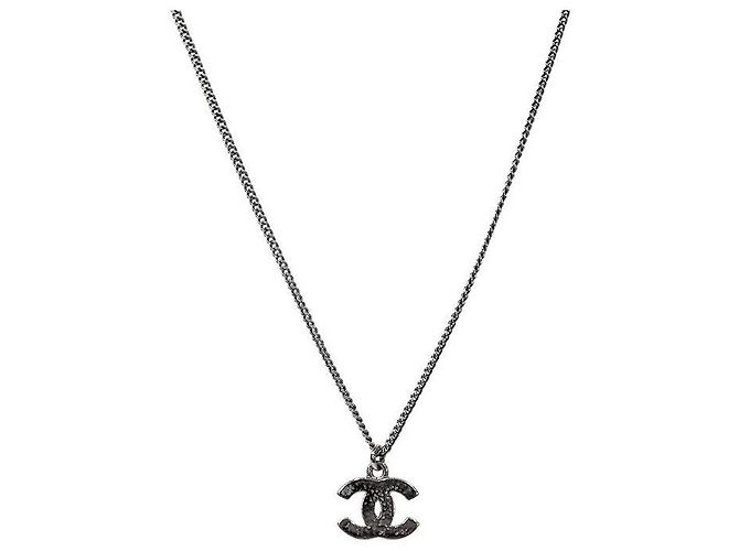 Chanel Collar Cubic CC Silver Plata - vista 2