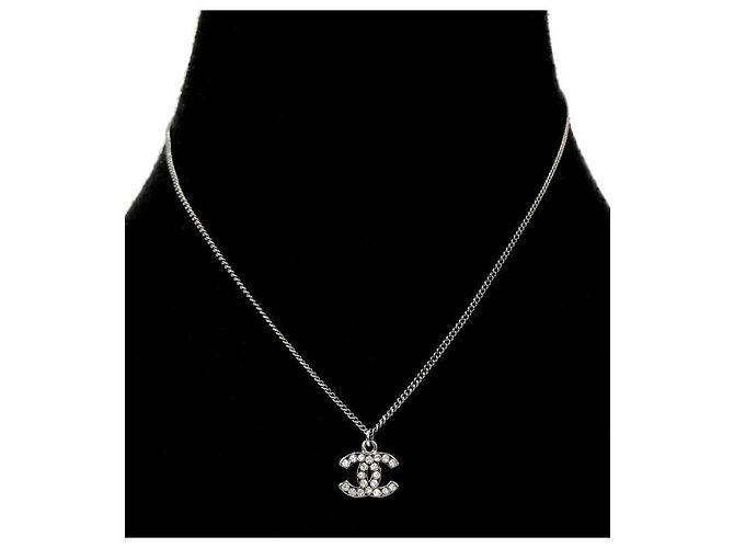 Chanel Collar Cubic CC Silver Plata - vista 5