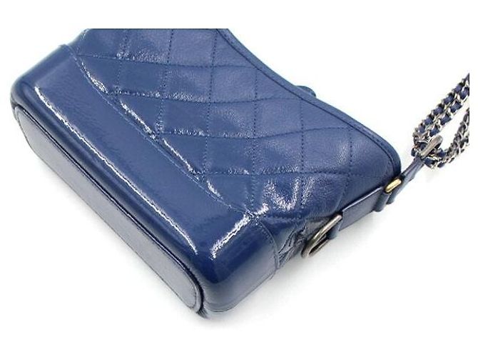 Chanel Borsa a tracolla e crossbody Gabrielle Hobo Small Chain in vernice parziale Blu - vista 6