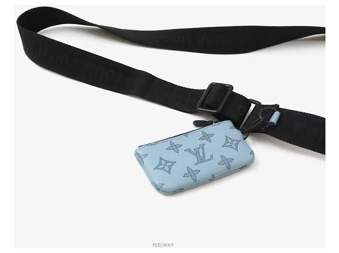 Louis Vuitton Borsa a Tracolla Trio Monogram Sky Blue - vista 5