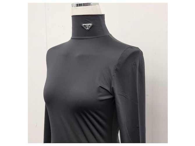 Prada Jersey-Oberteil mit Rollkragen und Triangle-Logo aus Strick - Ansicht 6