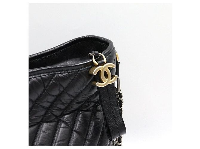 Chanel Gabrielle Chevron Hobo Medium Schultertasche mit Kette Schwarz - Ansicht 4