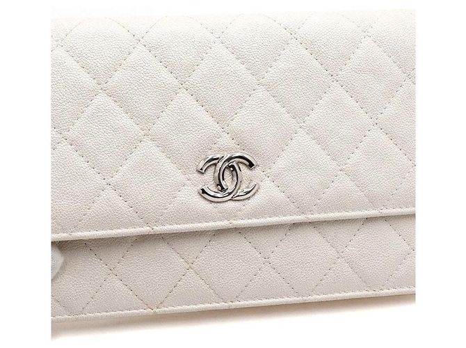 Chanel Borsa a pochette con tracolla a catena Caviar Ivory Season Bianco - vista 13