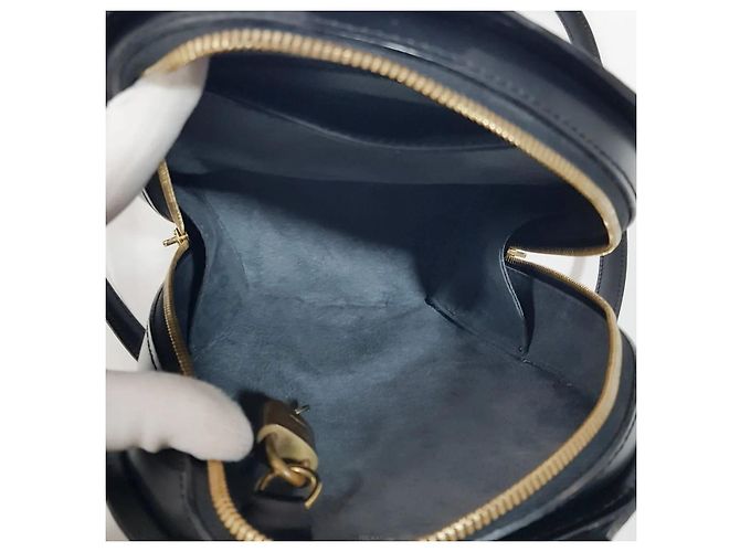 Louis Vuitton Epi Mabilon Backpack - view 10