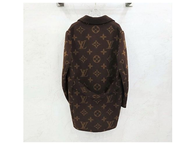 Louis Vuitton Abrigo Monogram con detalles Low Edge Negro - vista 2